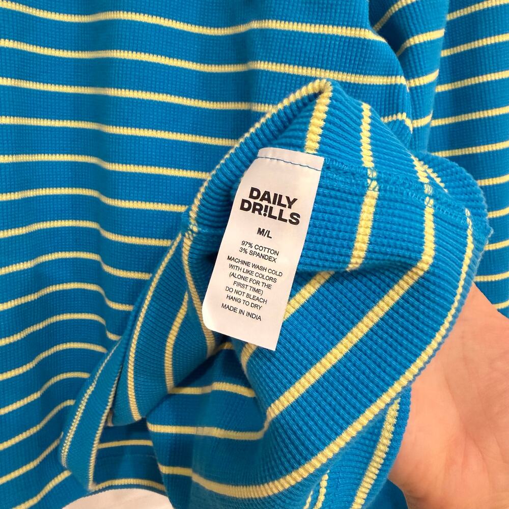 NWT Daily Drills Oversized Thermal in Tide + Lemonade Stripe Size M/L - Picture 7 of 7